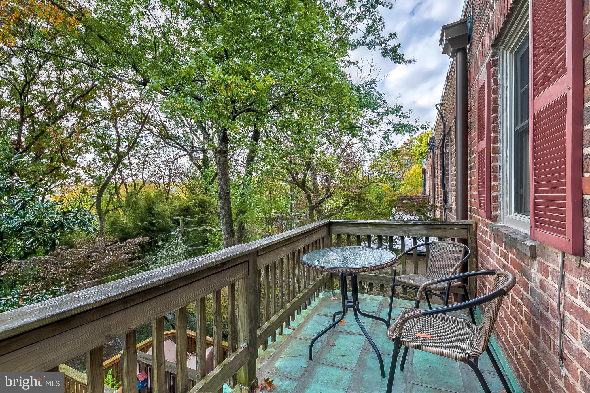 1227 Roundhill Road Baltimore, MD 21218 - Photo 29 of 35
