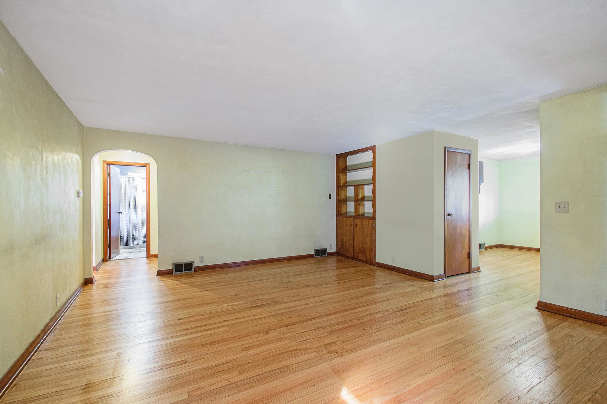 30709 Pierce Road North Liberty, IN 46554 - Photo 7 of 16