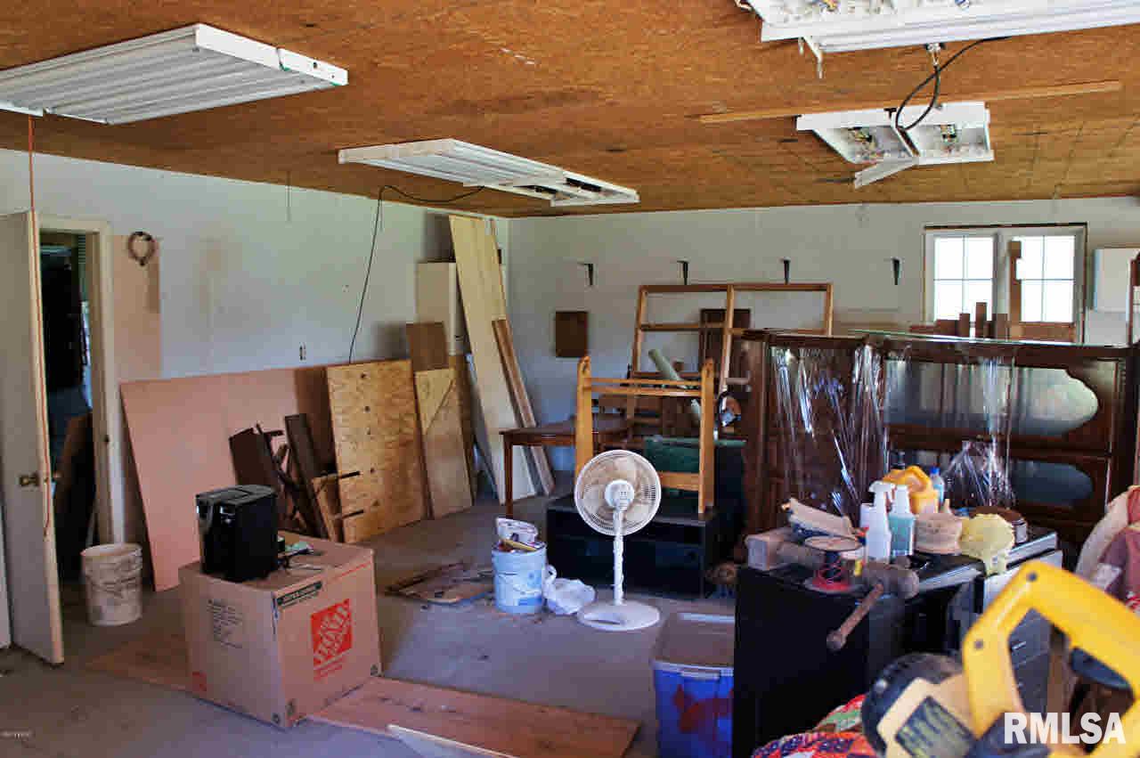 7021 Walnut Ridge Road Grantsburg, IL 62943 - Photo 18 of 31 Gallery Image 18