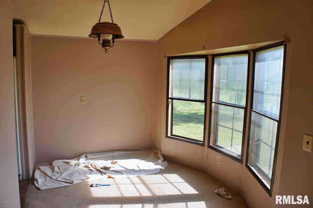 7021 Walnut Ridge Road Grantsburg, IL 62943 - Photo 23 of 31 Gallery Image 23