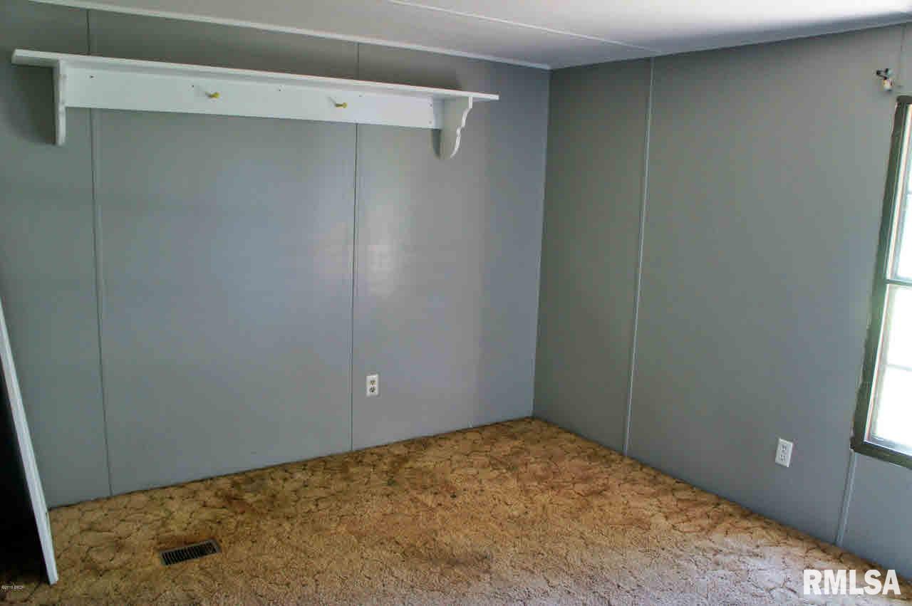 7021 Walnut Ridge Road Grantsburg, IL 62943 - Photo 26 of 31 Gallery Image 26