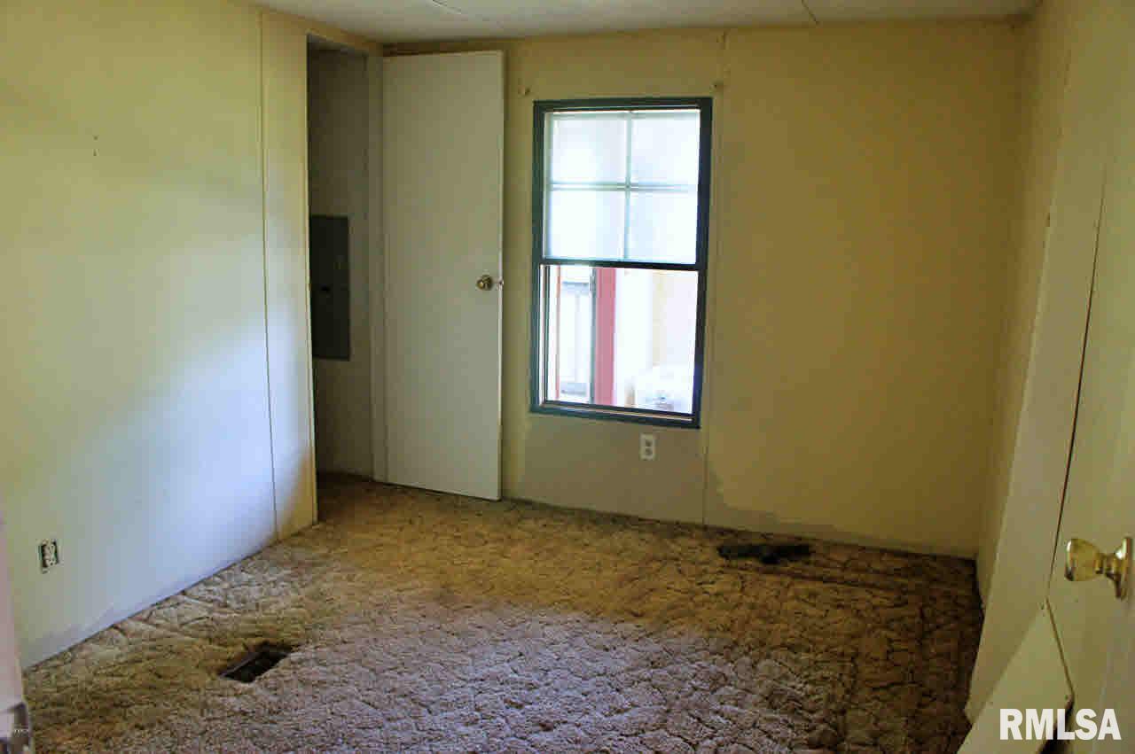 7021 Walnut Ridge Road Grantsburg, IL 62943 - Photo 28 of 31 Gallery Image 28