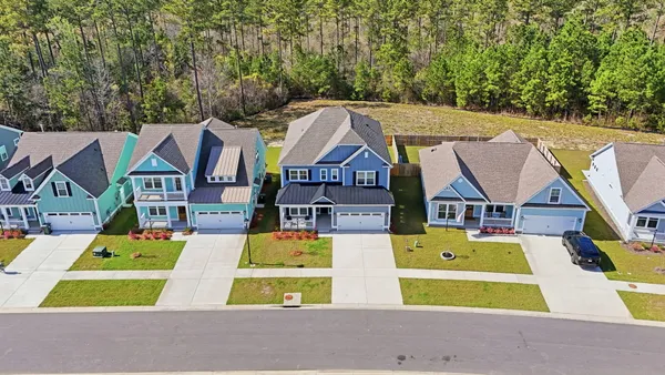 $620,000 | 383 Wappoo Trce Lane, Summerville, SC 29486