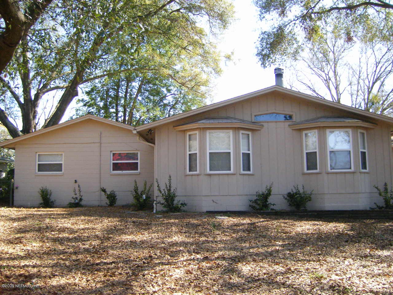 3824 Heath Road Jacksonville, FL 32277 - Photo 2 of 8 Back Exterior