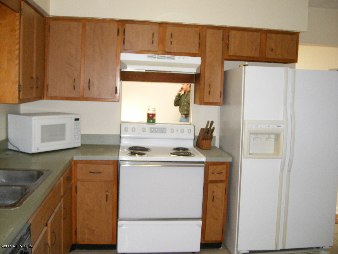 3824 Heath Road Jacksonville, FL 32277 - Photo 5 of 8 Kitchen