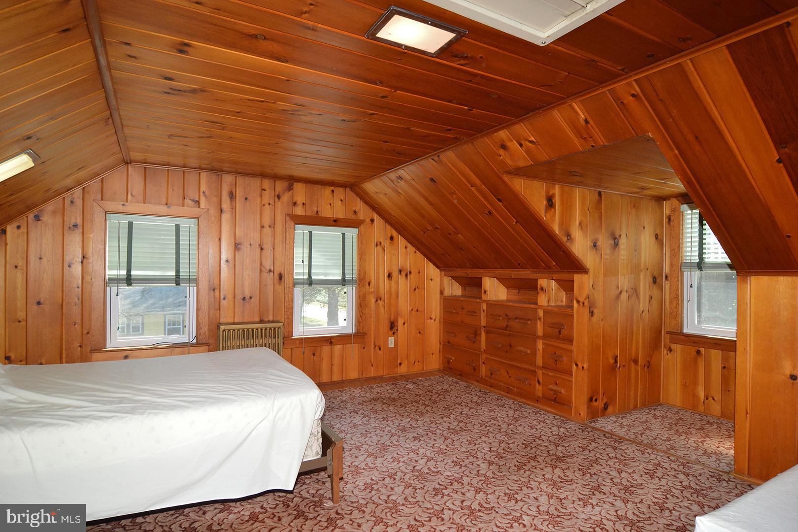 2631 Moselem Spring Road Fleetwood, PA 19522 - Photo 20 of 32 2nd Floor Knotty Pine Bedroom W/ Built-In Storage