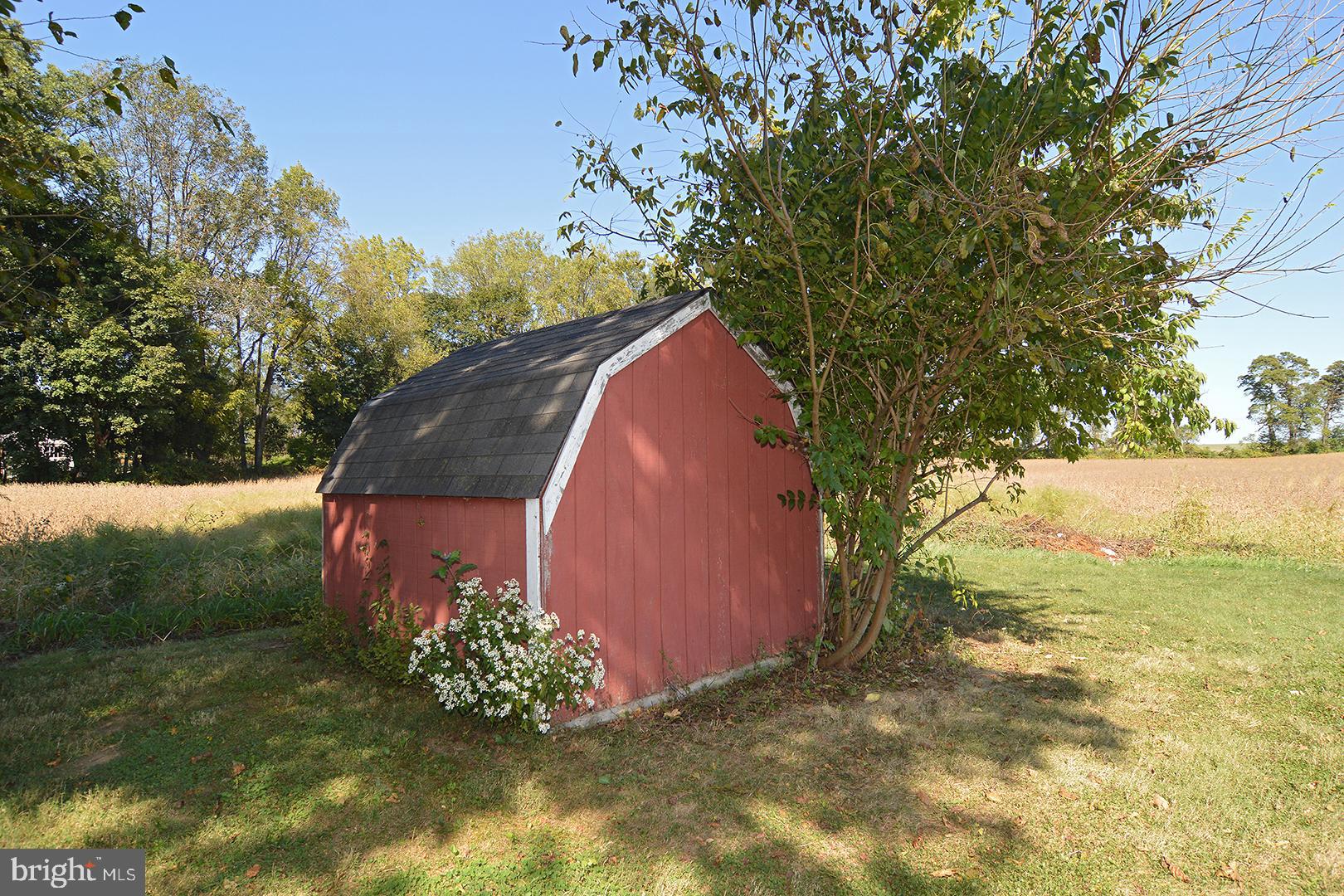 2631 Moselem Spring Road Fleetwood, PA 19522 - Photo 30 of 32 Storage Shed