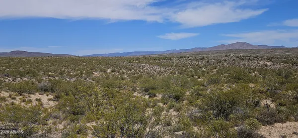 $140,000 | 21-f-3 West 21-f-3 W Silverado Parkway, Unit 21F3, Kingman, AZ 86401