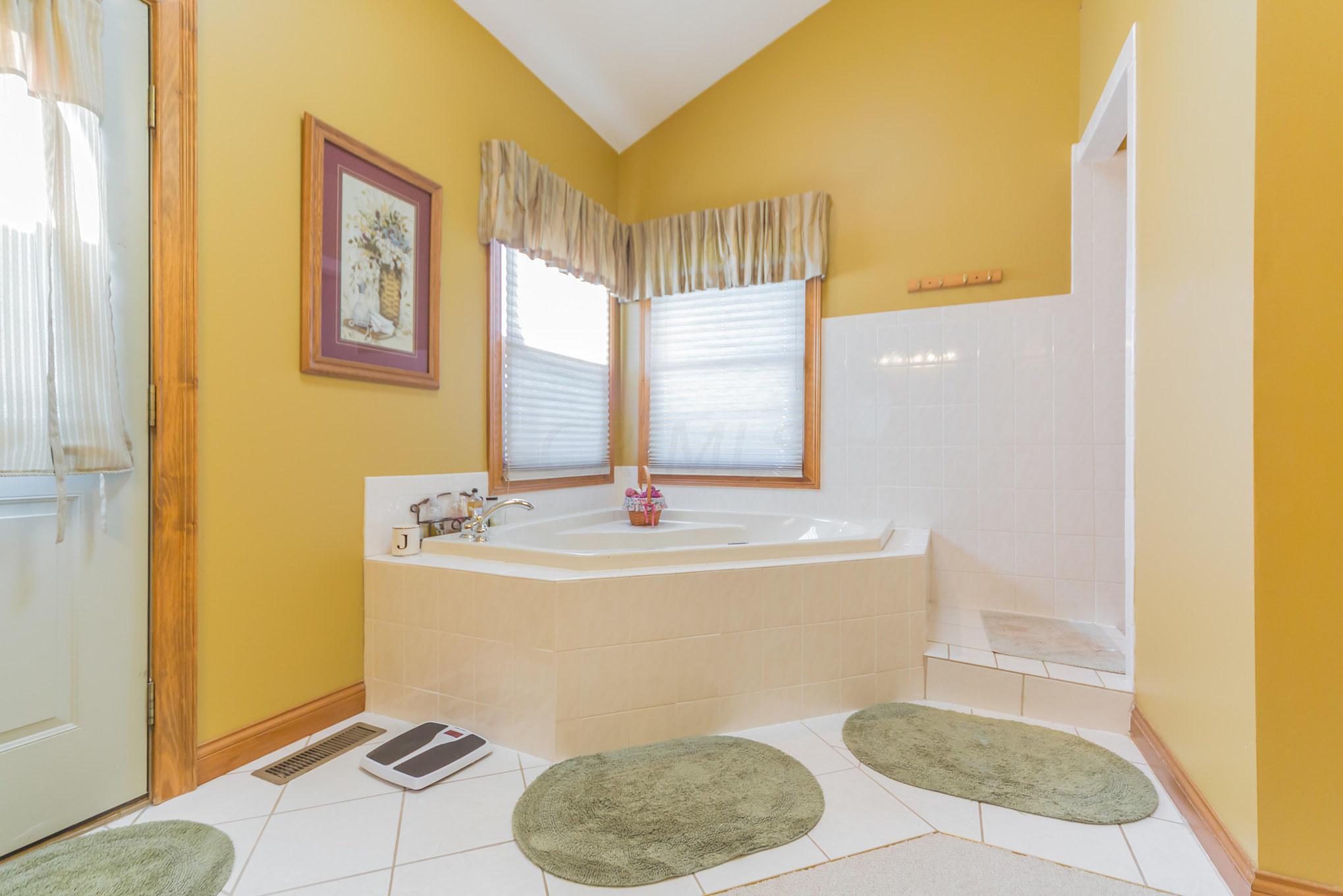 6823 Busey Road Canal Winchester, OH 43110 - Photo 14 of 28