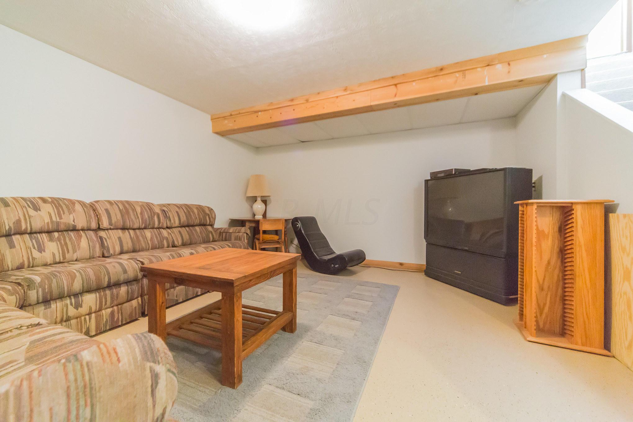 6823 Busey Road Canal Winchester, OH 43110 - Photo 24 of 28