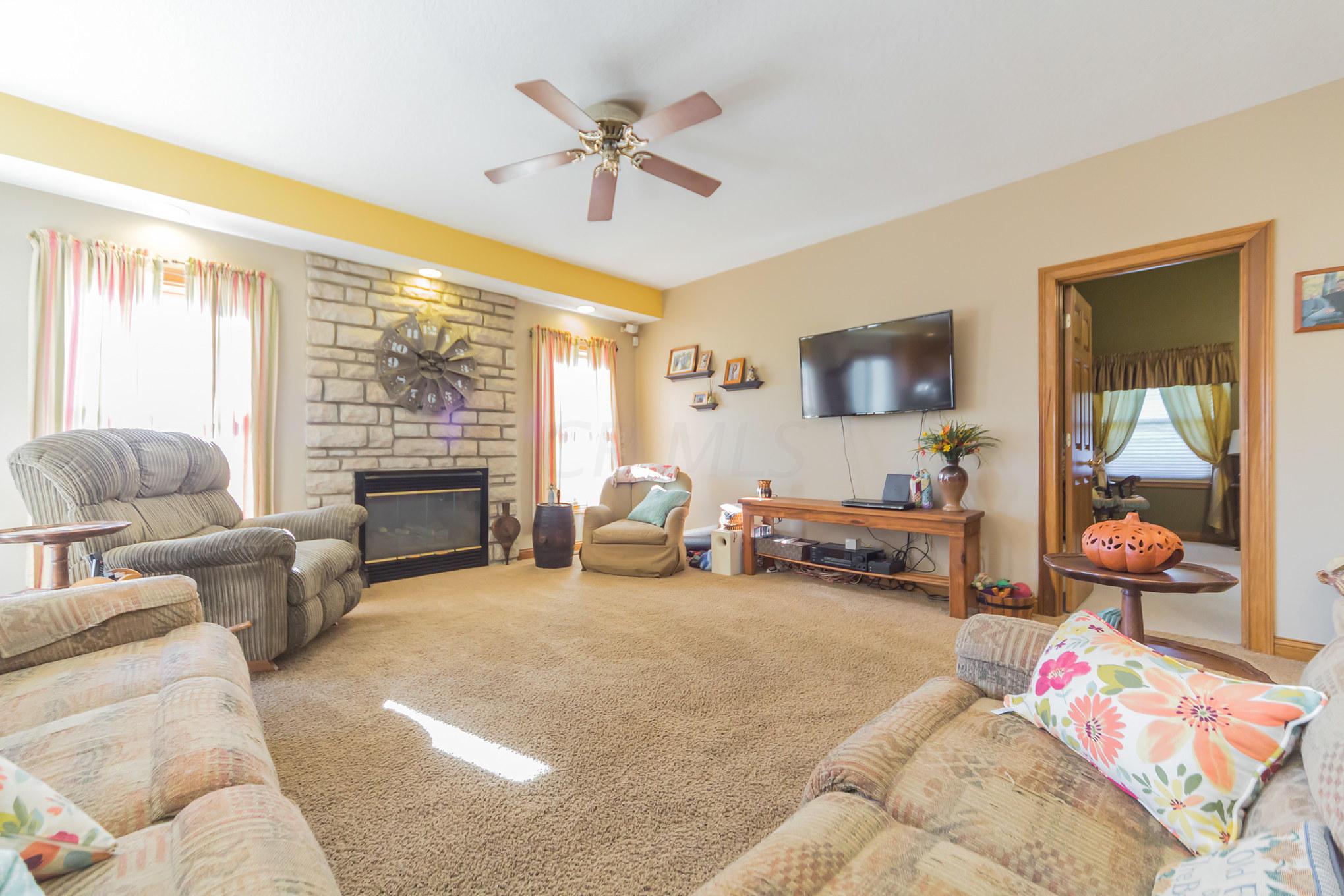 6823 Busey Road Canal Winchester, OH 43110 - Photo 10 of 28