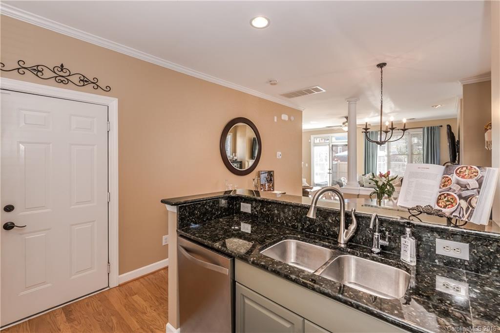 3311 Stettler View Road, Unit 3311 Charlotte, NC 28210 - Photo 5 of 24 Gallery Image 5