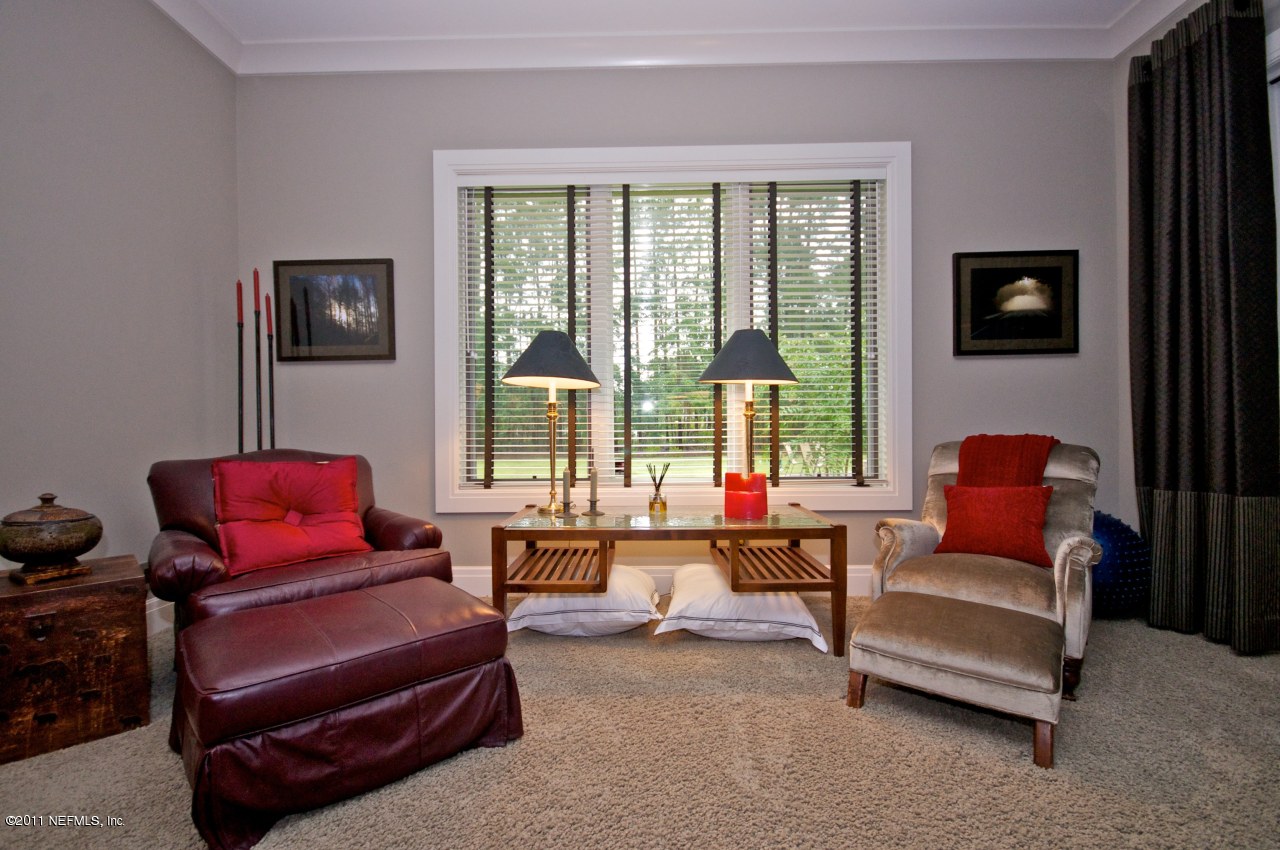 3815 Linjohn Road Jacksonville, FL 32223 - Photo 27 of 32 Master sitting area