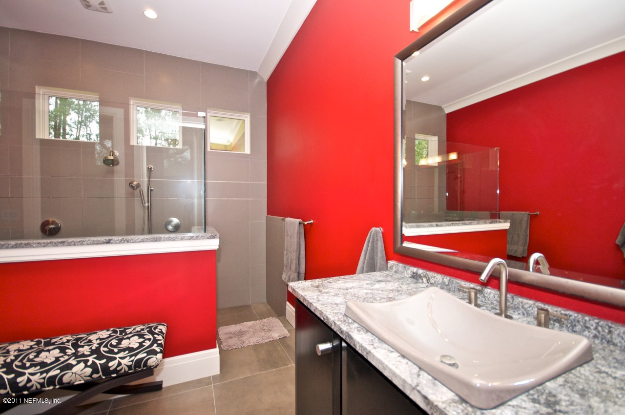 3815 Linjohn Road Jacksonville, FL 32223 - Photo 29 of 32 Master bathroom 2