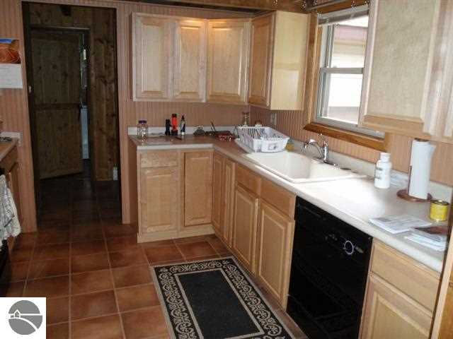 6961 North 27 Road Manton, MI 49663 - Photo 10 of 49 1748406-9.JPG