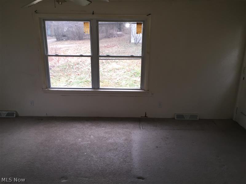 2053 Pressler Road Akron, OH 44312 - Photo 8 of 11 Gallery Image 8