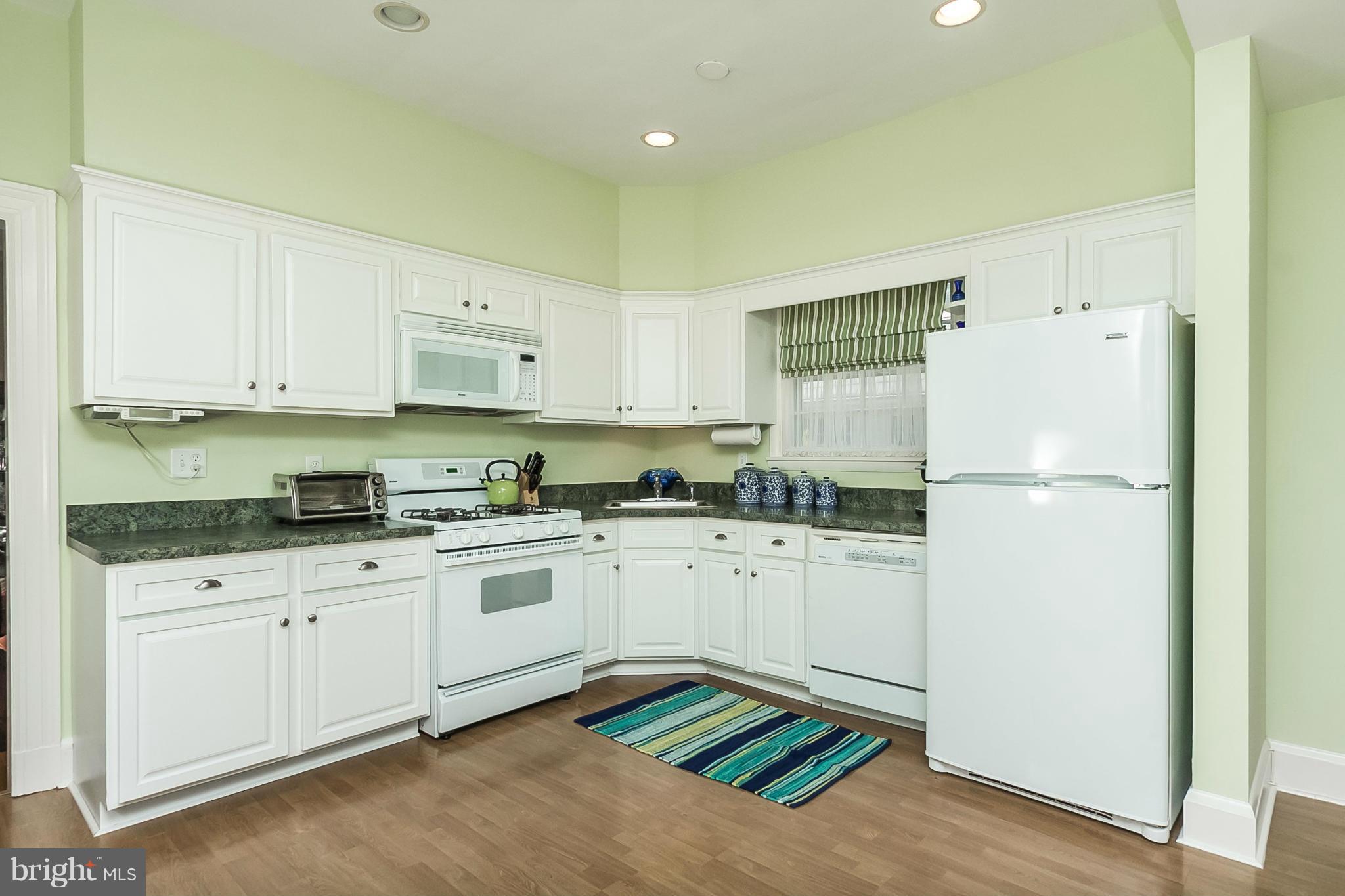 316 Thornhill Road Baltimore, MD 21212 - Photo 14 of 30 Kitchen