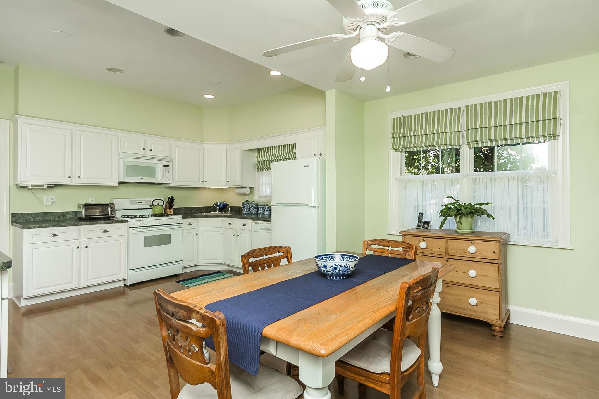 316 Thornhill Road Baltimore, MD 21212 - Photo 15 of 30 Kitchen