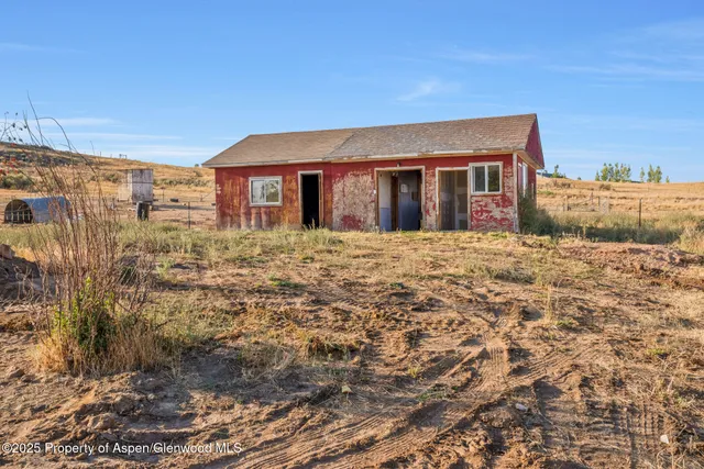 $424,000 | 34483 North Highway 13, Craig, CO 81625