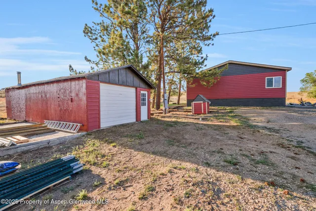 $424,000 | 34483 North Highway 13, Craig, CO 81625
