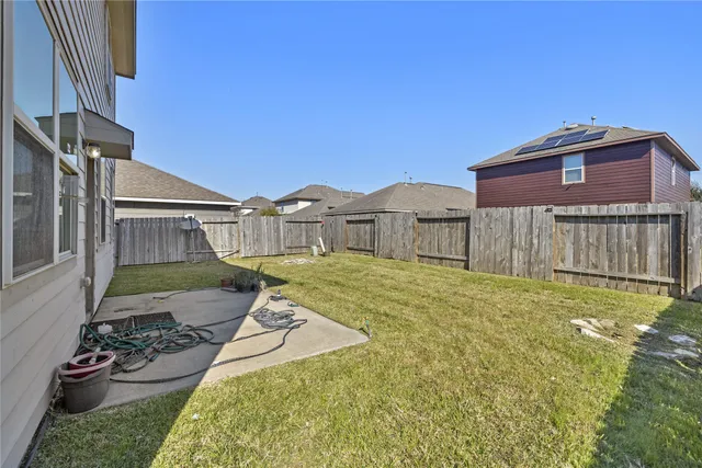 $2,600 | 13823 Double Branch Lane, Houston, TX 77047