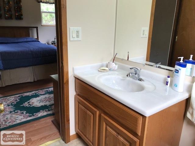 3342 Perry Holt Road West Branch, MI 48661 - Photo 33 of 52 31353851-32.JPG