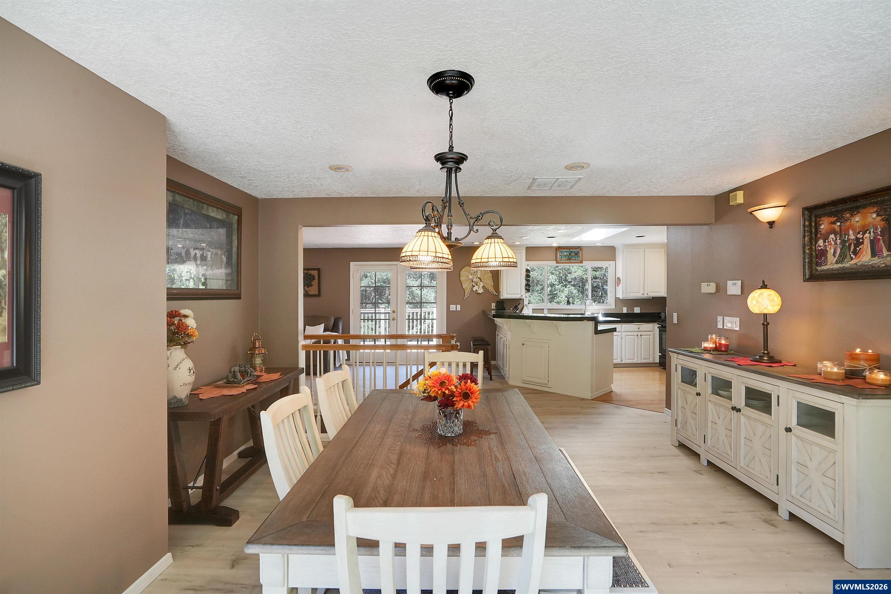 6135 Skyline Road South Salem, OR 97306 - Photo 6 of 48