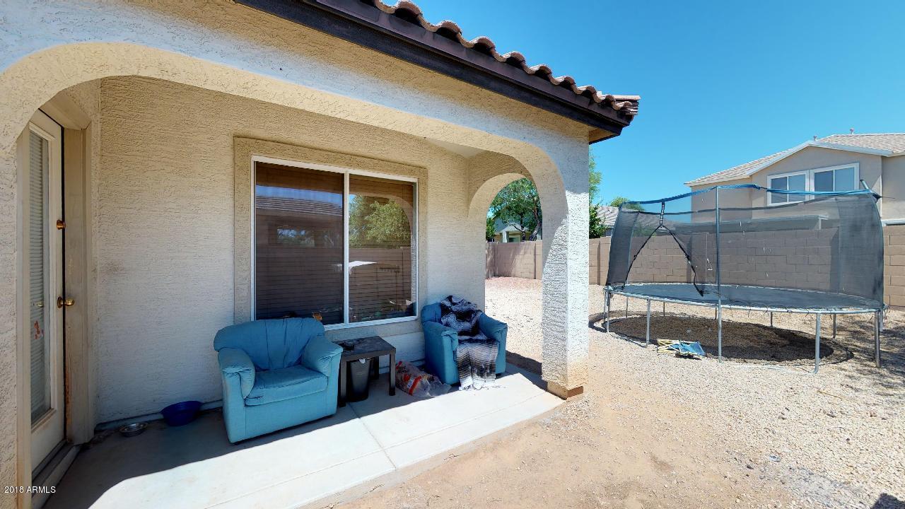 15038 West Wethersfield Road Surprise, AZ 85379 - Photo 33 of 40 Large Backyard