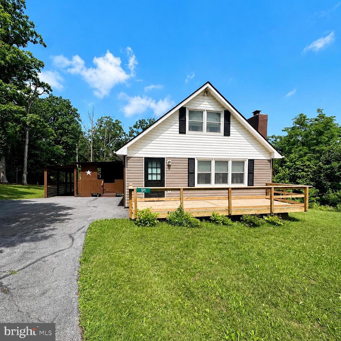 91 Lower View Road Strasburg, VA 22657 - Photo 2 of 21 WELCOME HOME! Updated Exterior!