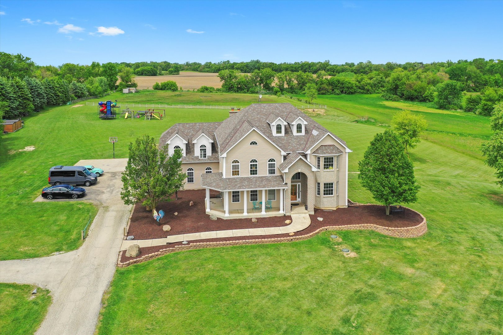 16512 Nelson Road Woodstock, IL 60098 - Photo 4 of 50