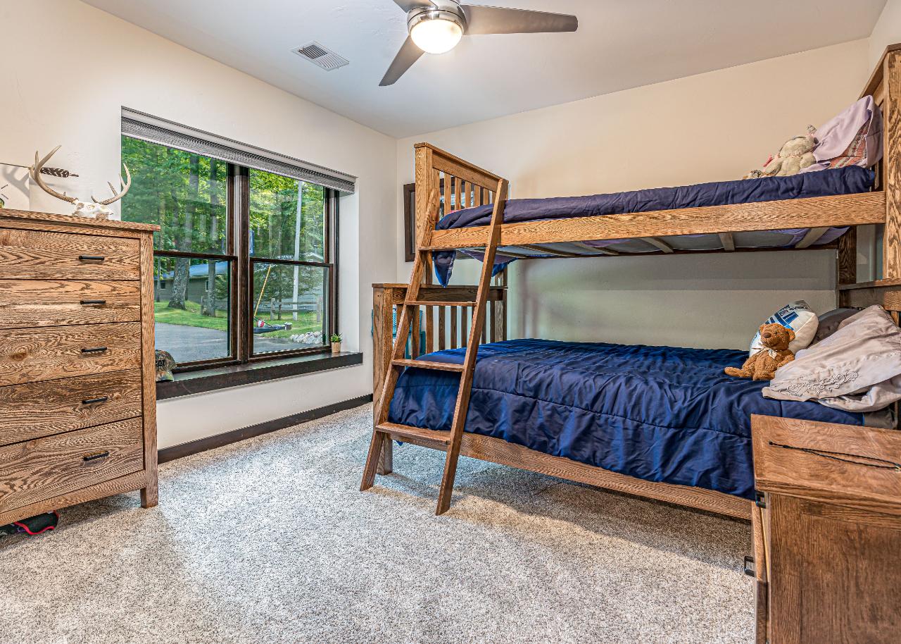 8365 Doolittle Road Minocqua, WI 54548 - Photo 18 of 40 Gallery Image 18