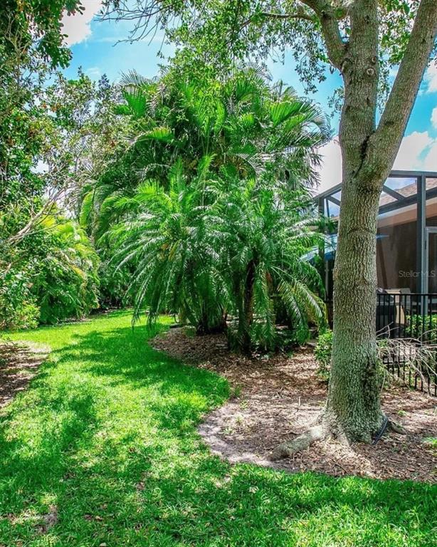 7315 Emma Road Bradenton, FL 34209 - Photo 6 of 54 Gallery Image 6