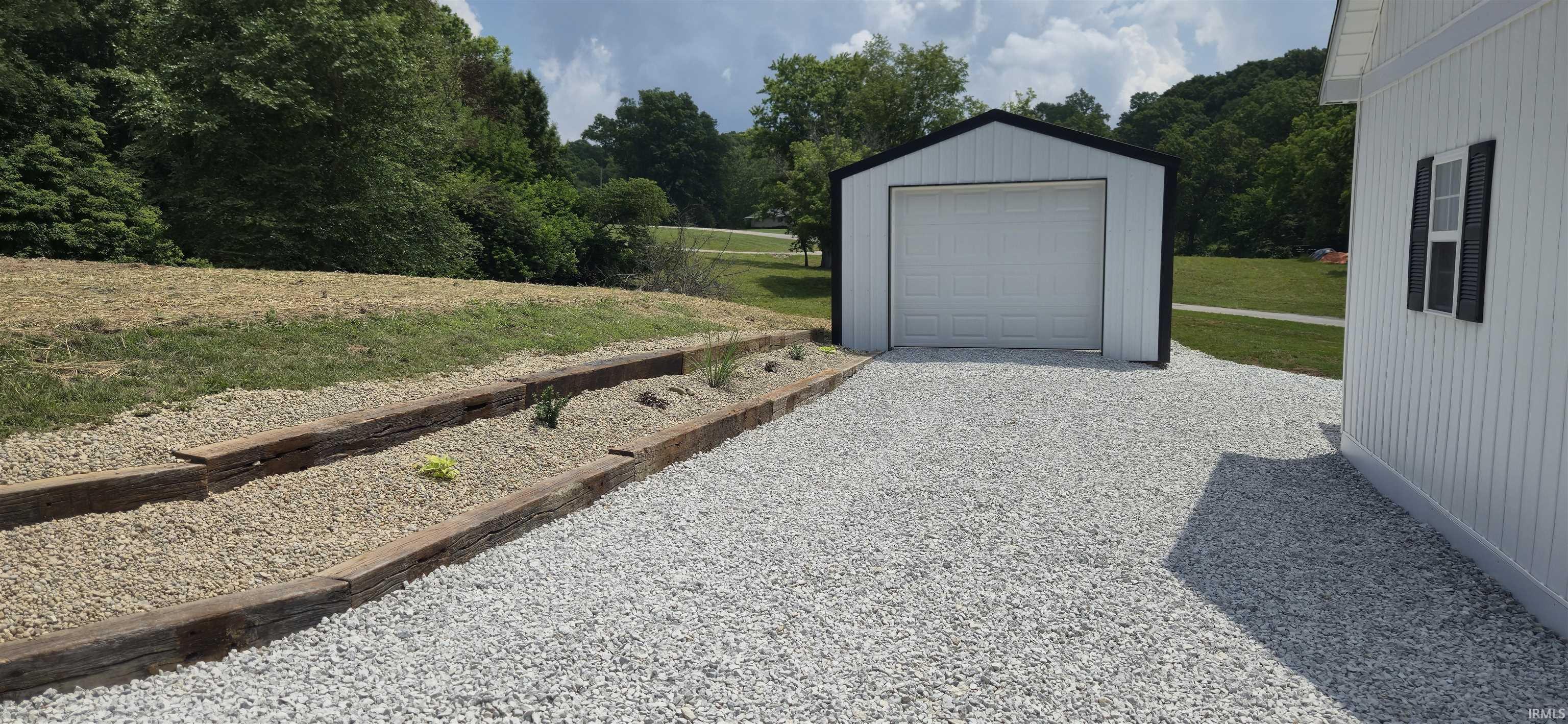 589 Graves Add Road Springville, IN 47462 - Photo 3 of 15