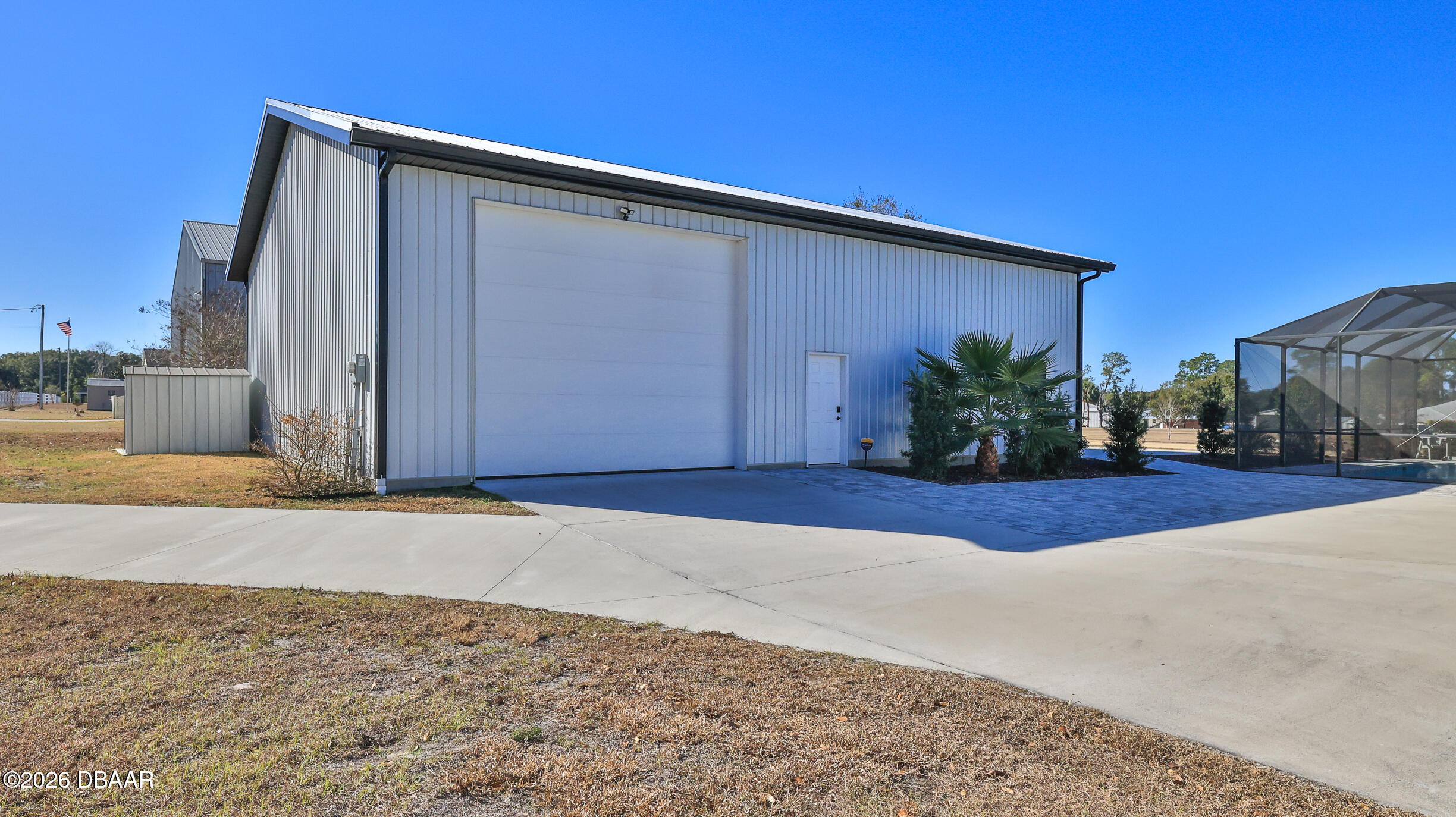 527 Georgetown Shortcut Road Crescent City, FL 32112 - Photo 29 of 40 Hangar with 16x13 Overhead Door