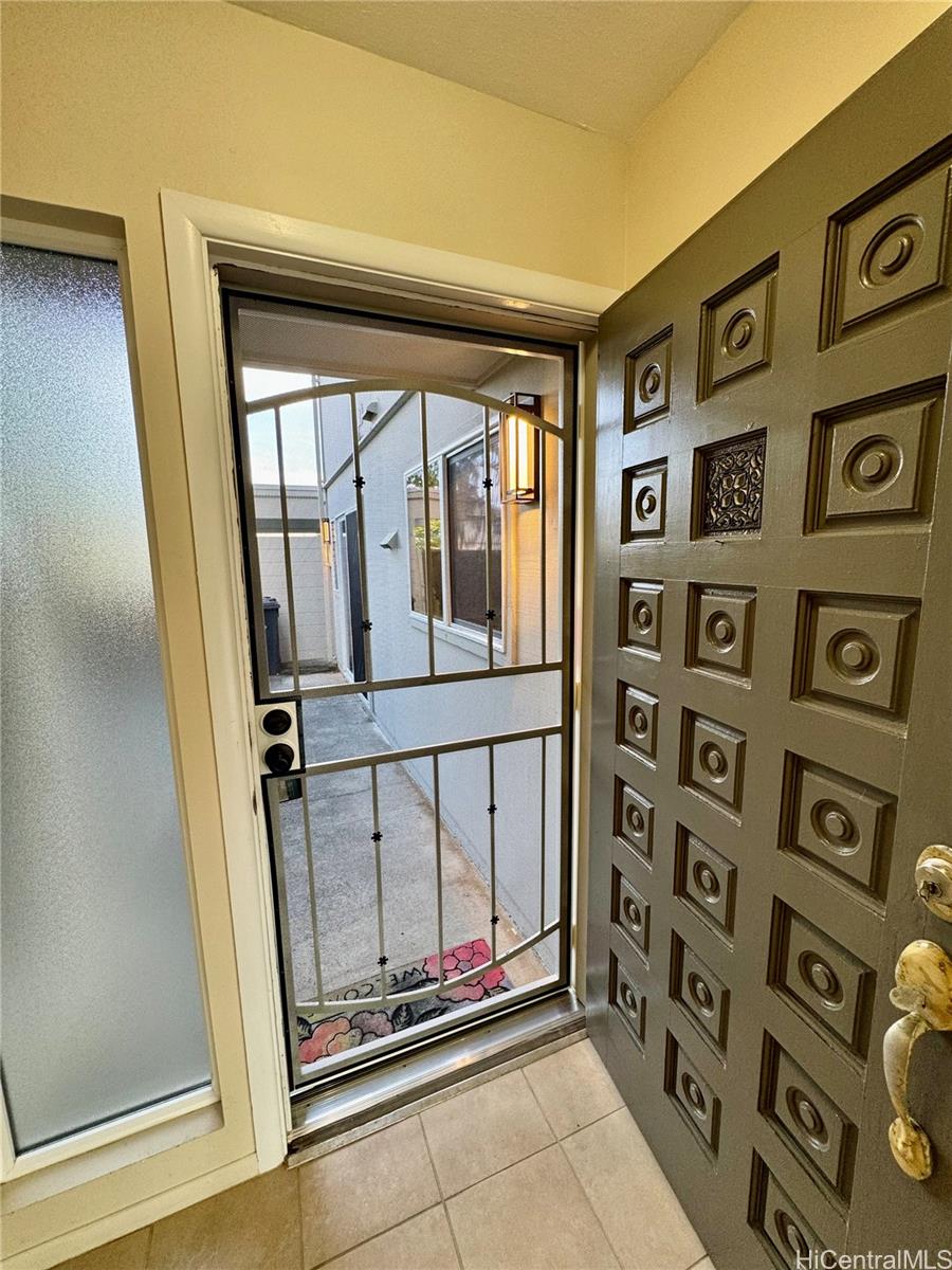 369 Opihikao Place, Unit 352 Honolulu, HI 96825 - Photo 6 of 25 a view of an entryway with wooden floor