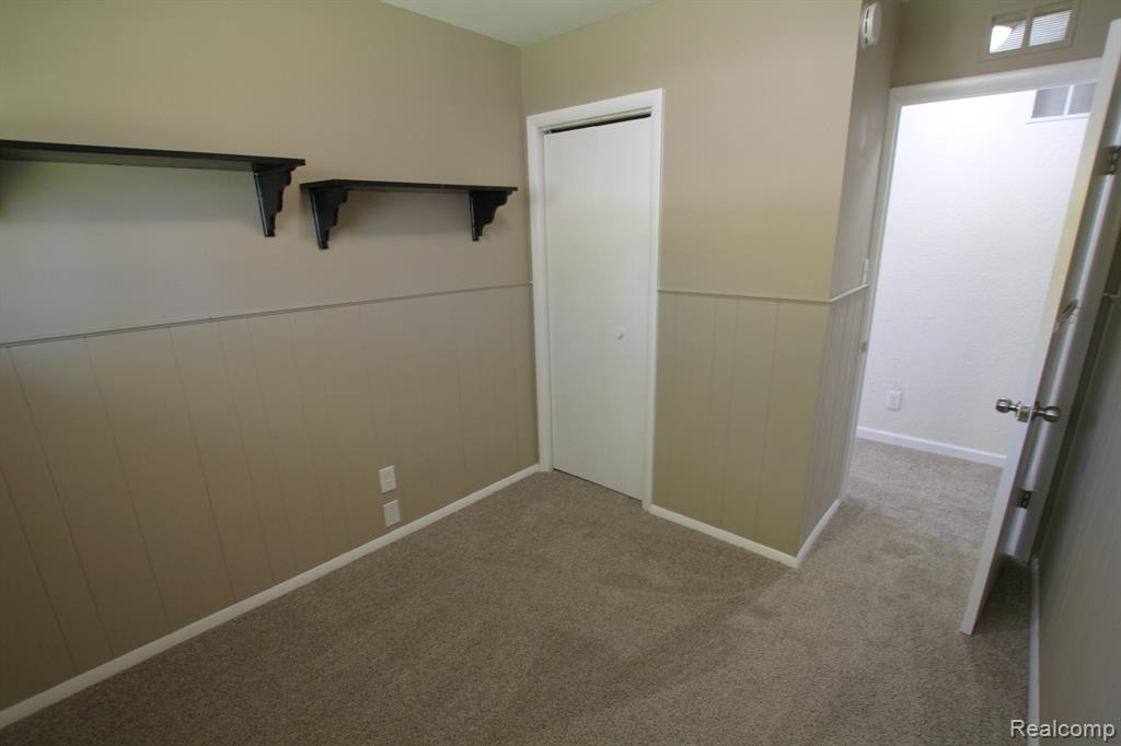 4450 Van Slyke Road Flint, MI 48507 - Photo 20 of 20 Gallery Image 20