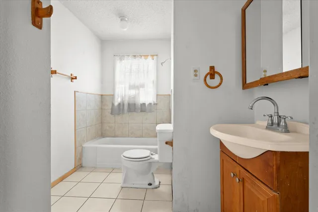 $89,000 | 608 17th Street, Seagraves, TX 79359