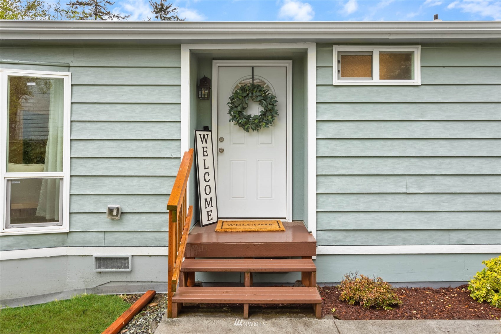 10701 Holly Drive Everett, WA 98204 - Photo 3 of 33 a view of outdoor space yard and patio