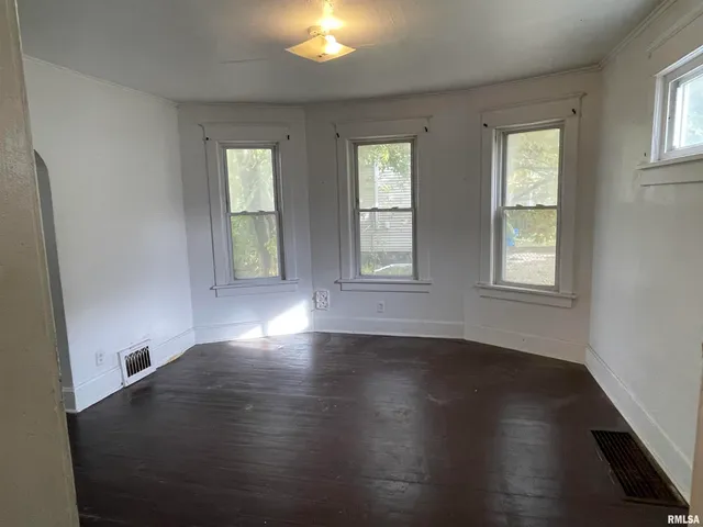 $85,000 | 3116 11th Avenue, Moline, IL 61265