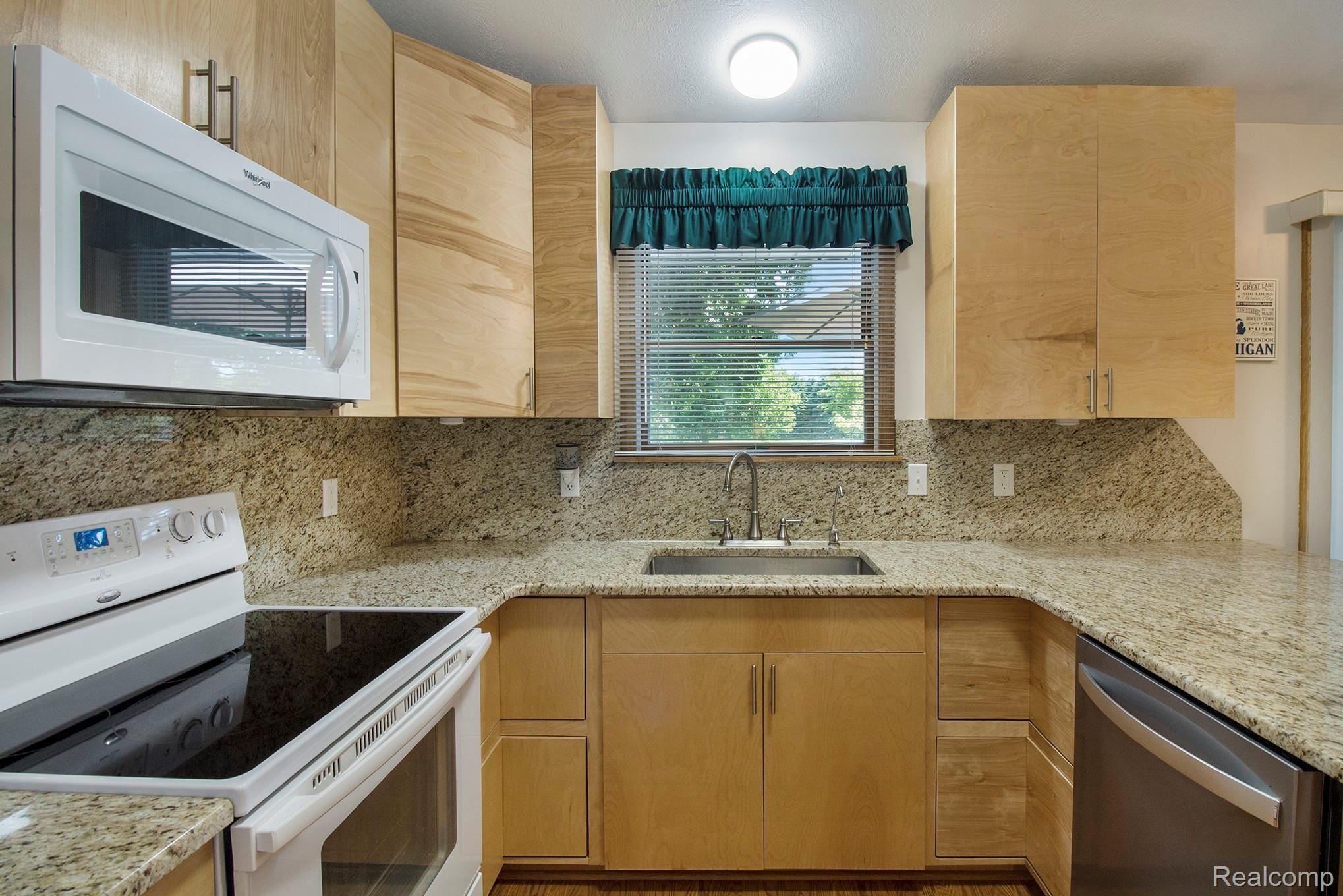 77 Kane Road South Webberville, MI 48892 - Photo 36 of 38 Kitchen