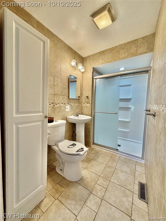 6493 Benoit Road Algonac, MI 48001 - Photo 11 of 21