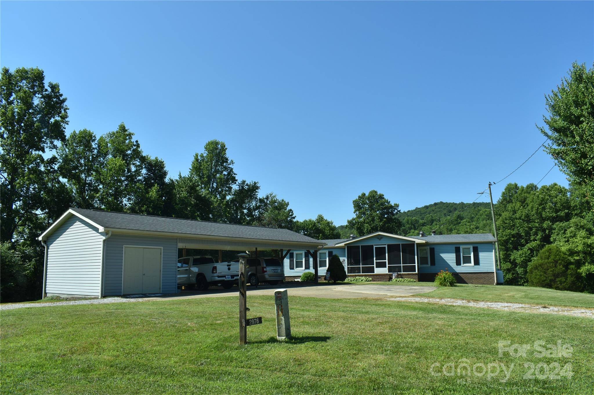 2976 Ashworth Road Marion, NC 28752 - Photo 1 of 29 Gallery Image 1