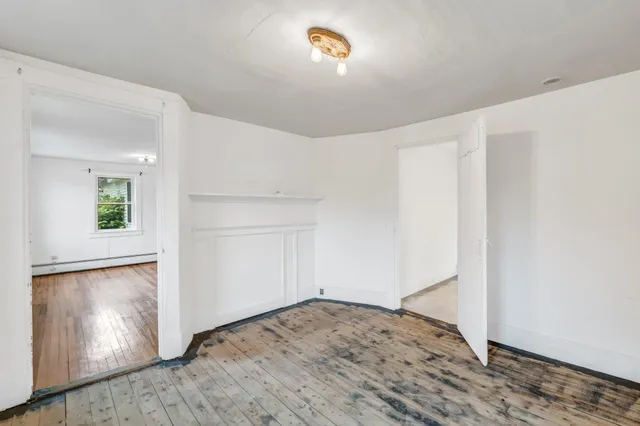 $1,195,000 | 8 Beech Hill Road, Northport, ME 04849