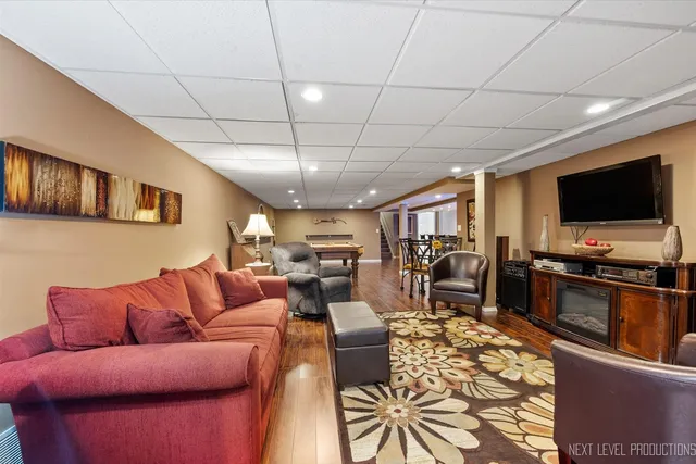 $509,000 | 1367 Wauchope Drive, Elgin, IL 60123