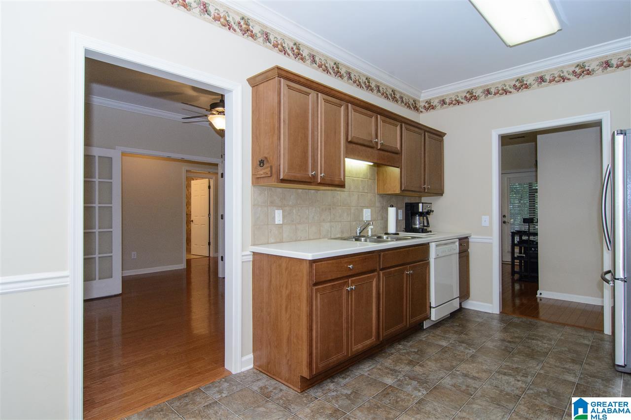 6483 Misty Ridge Drive Trussville, AL 35235 - Photo 12 of 39