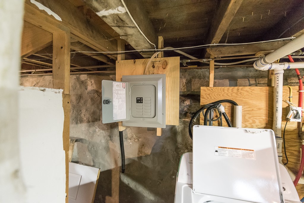322 Grove Street Woonsocket, RI 02895 - Photo 31 of 43 Gallery Image 31