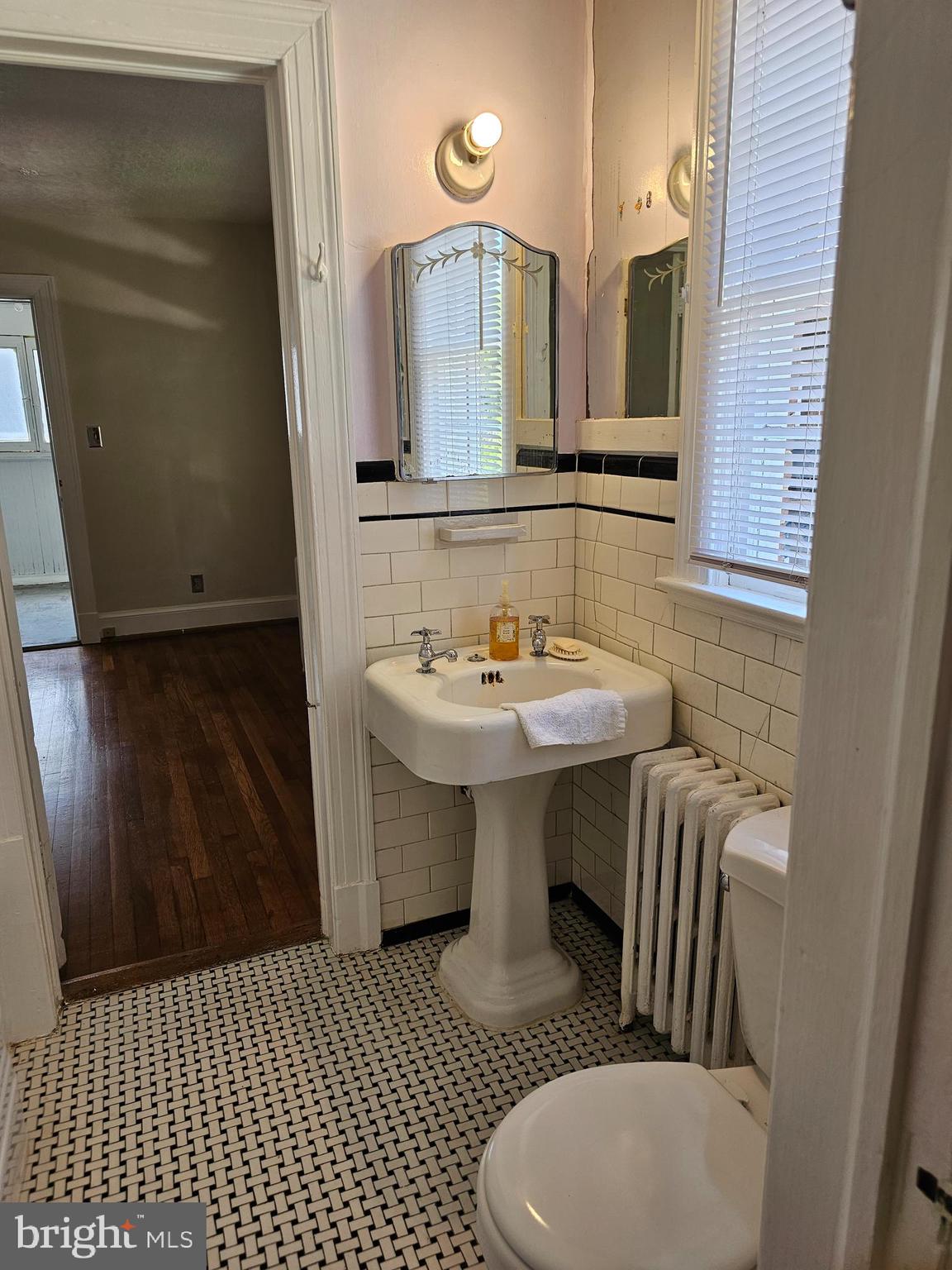 9216 Flower Avenue Silver Spring, MD 20901 - Photo 6 of 35 bathroom