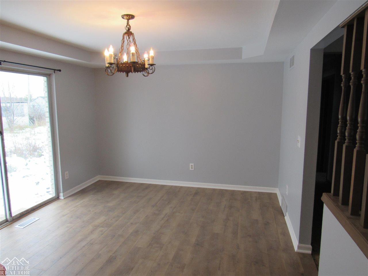 7486 Arnold Road Marine City, MI 48039 - Photo 3 of 25 Dining Room