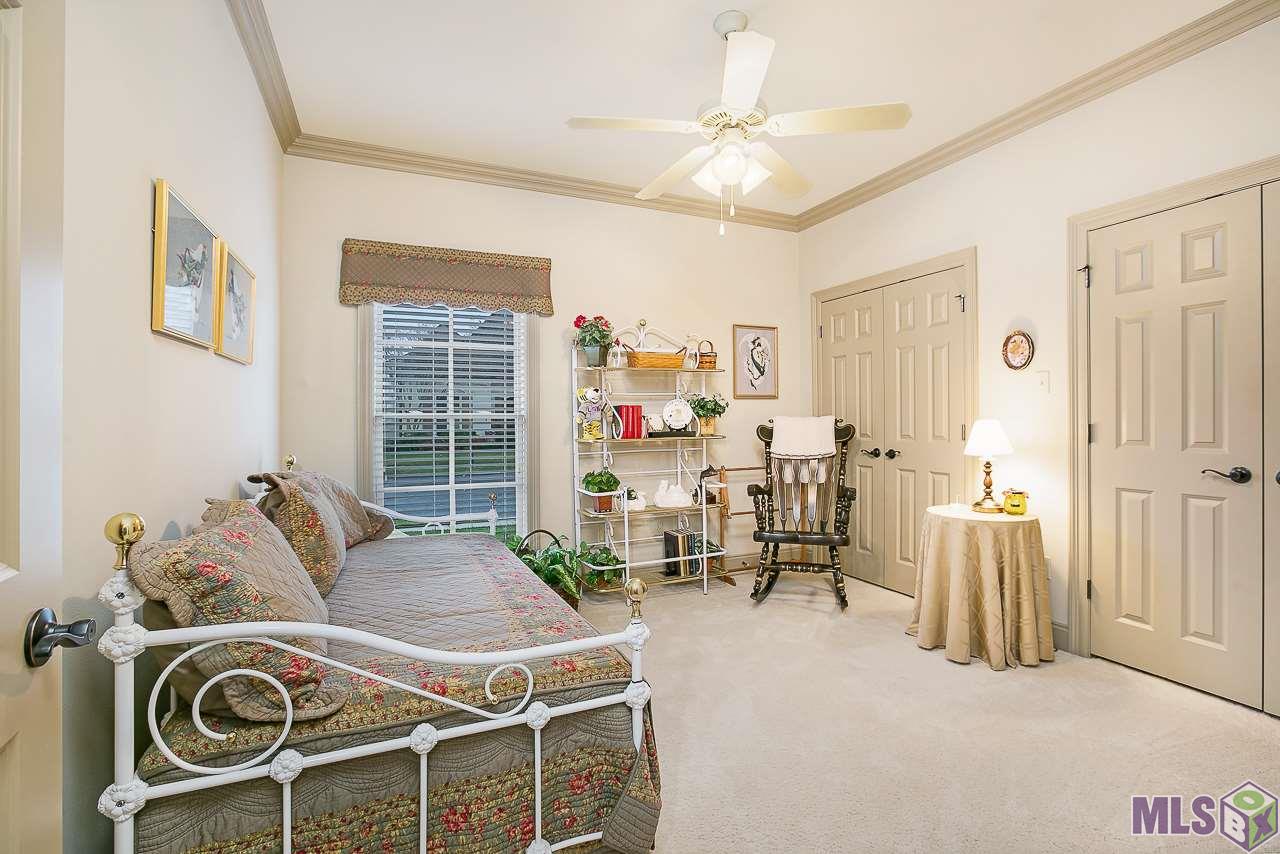 9131 Homestead Drive Baton Rouge, LA 70817 - Photo 20 of 25 Guest Bedroom