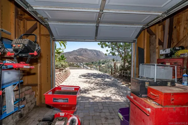 $1,095,000 | 9111 East Sierra Alta Way, El Cajon, CA 92021